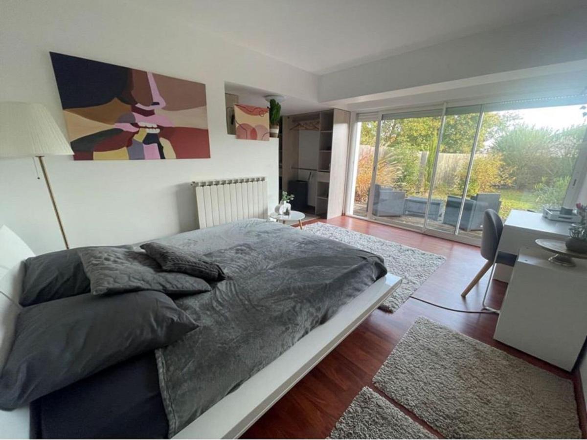 Holiday Home With Indoor Pool, Le Porge Exterior photo