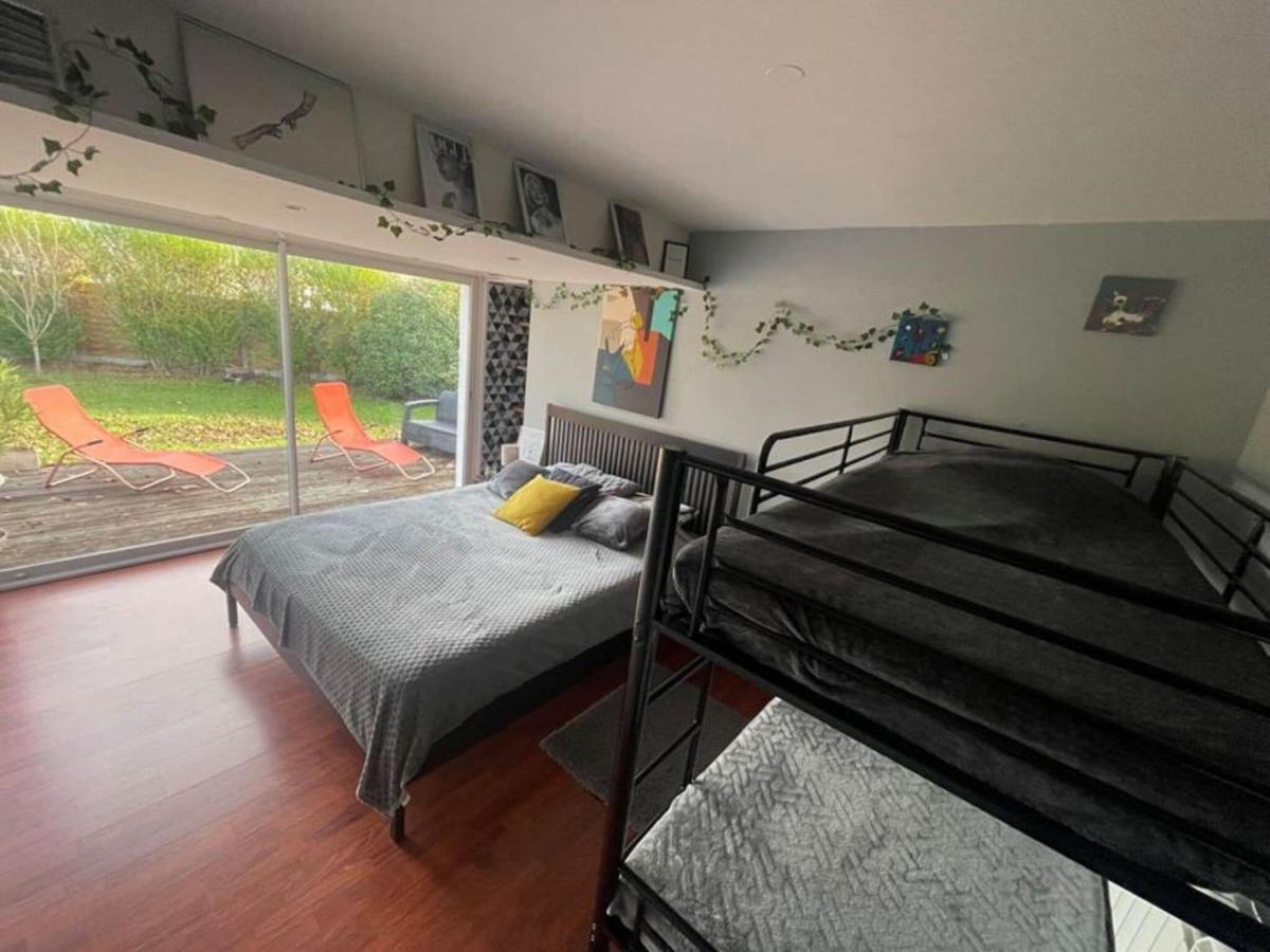 Holiday Home With Indoor Pool, Le Porge Exterior photo